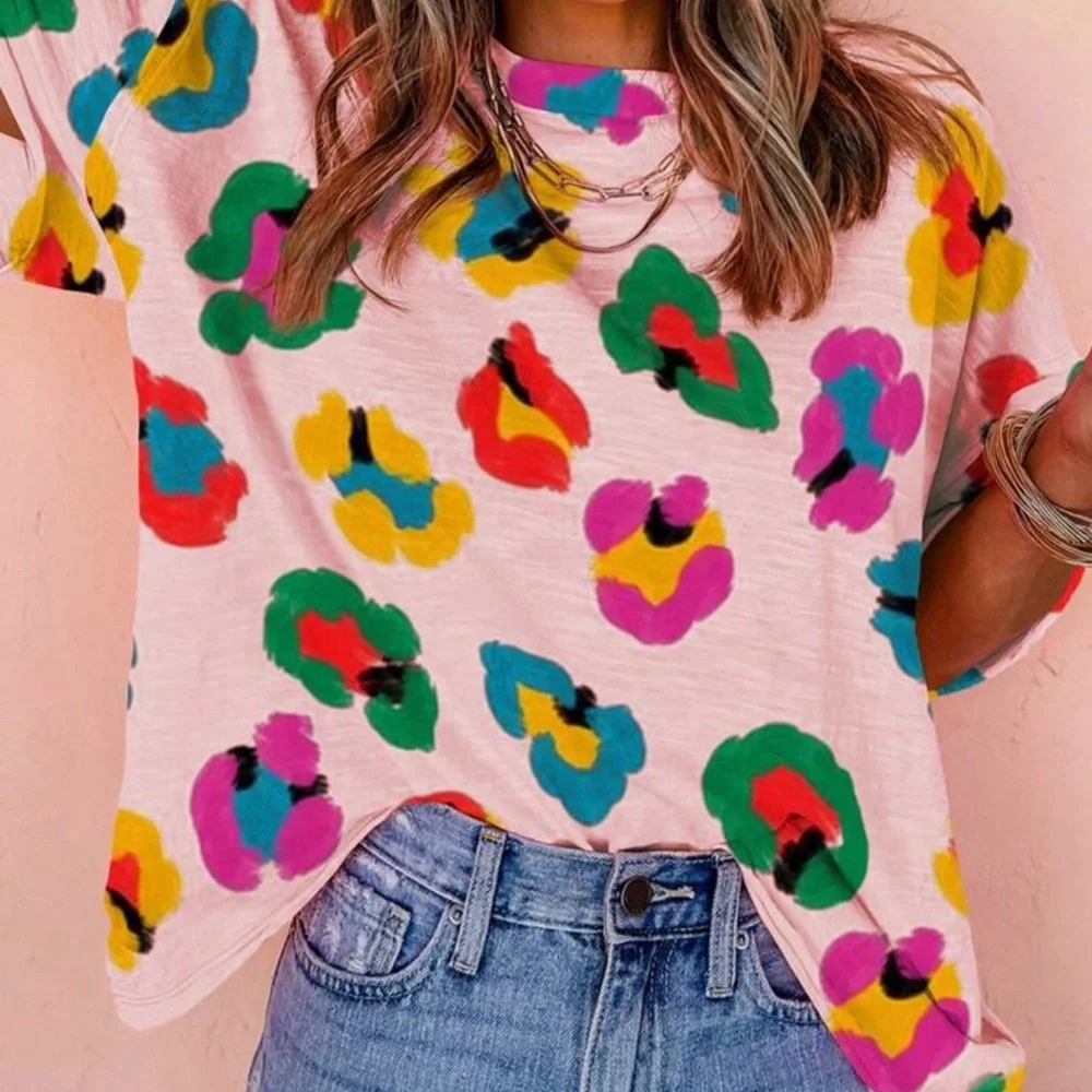 ⭐️Pink and Red Abstract Short Sleeve Tee - Picture 5 of 5